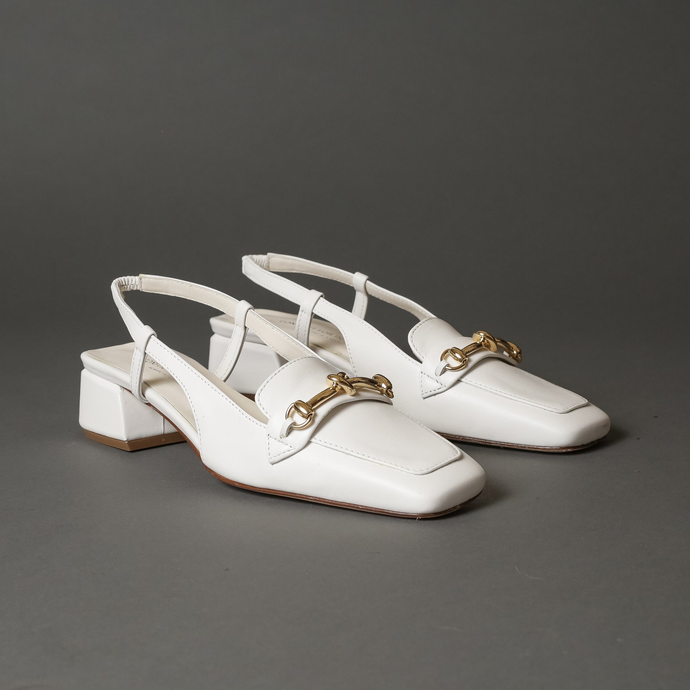 546 White - 124 Shoes