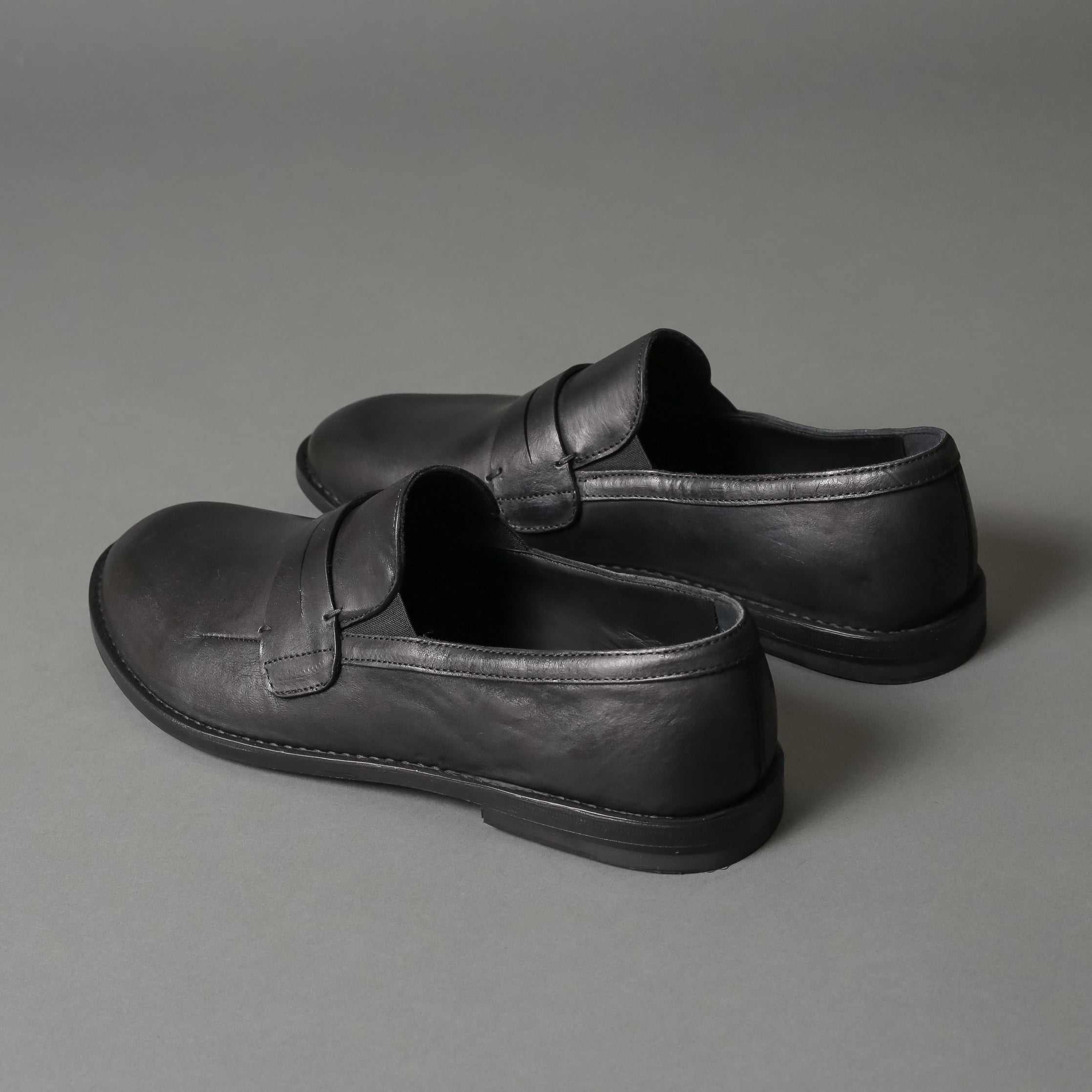 M2266 Black - 124 Shoes