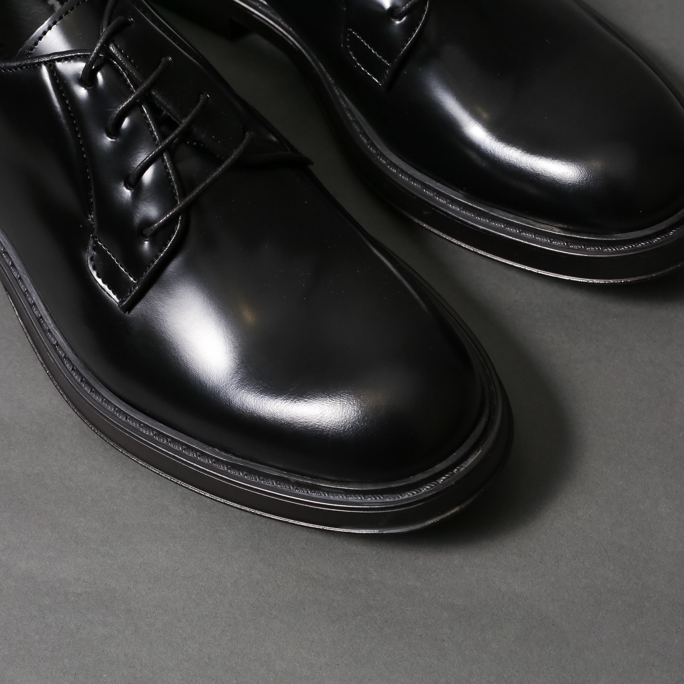 1145 Black - 124 Shoes