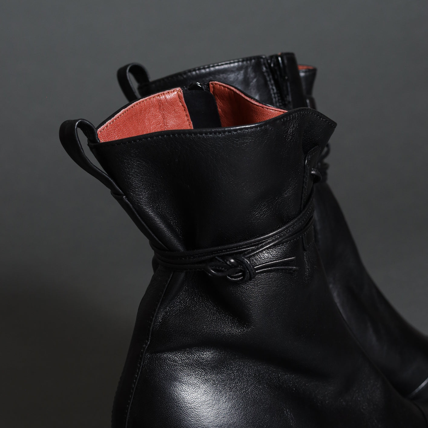 42701N Black
