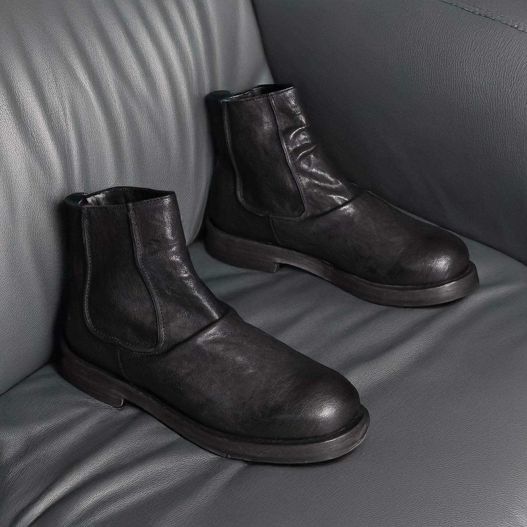 7UTEN10 Black