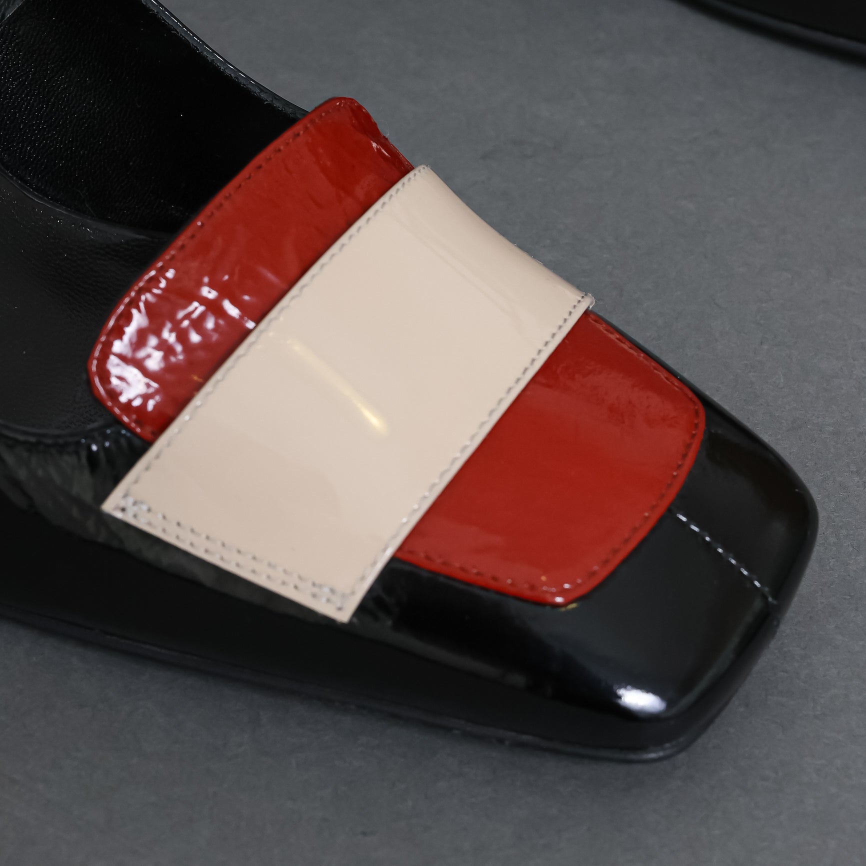 Emery 4017 Black