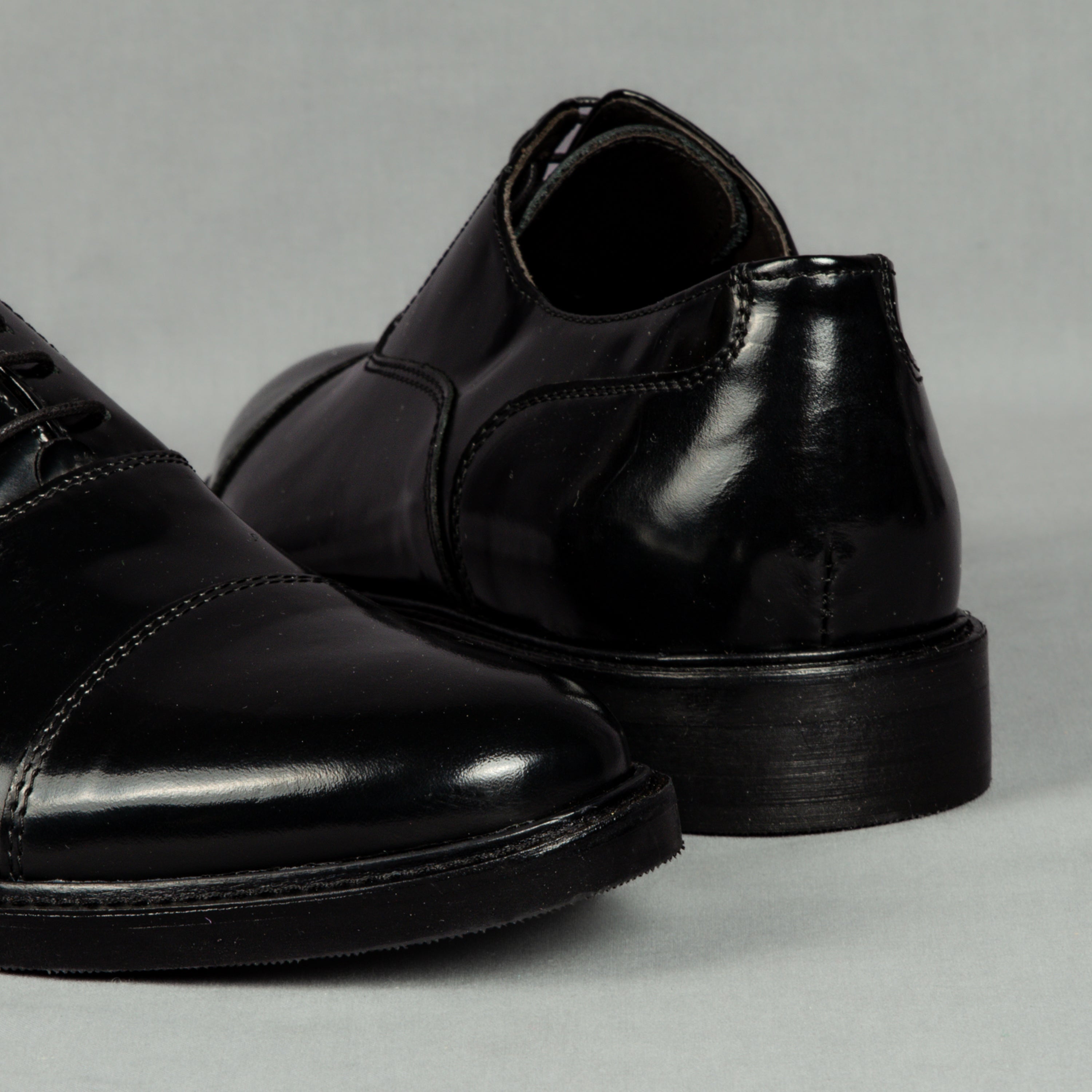 1806P Highshine Black