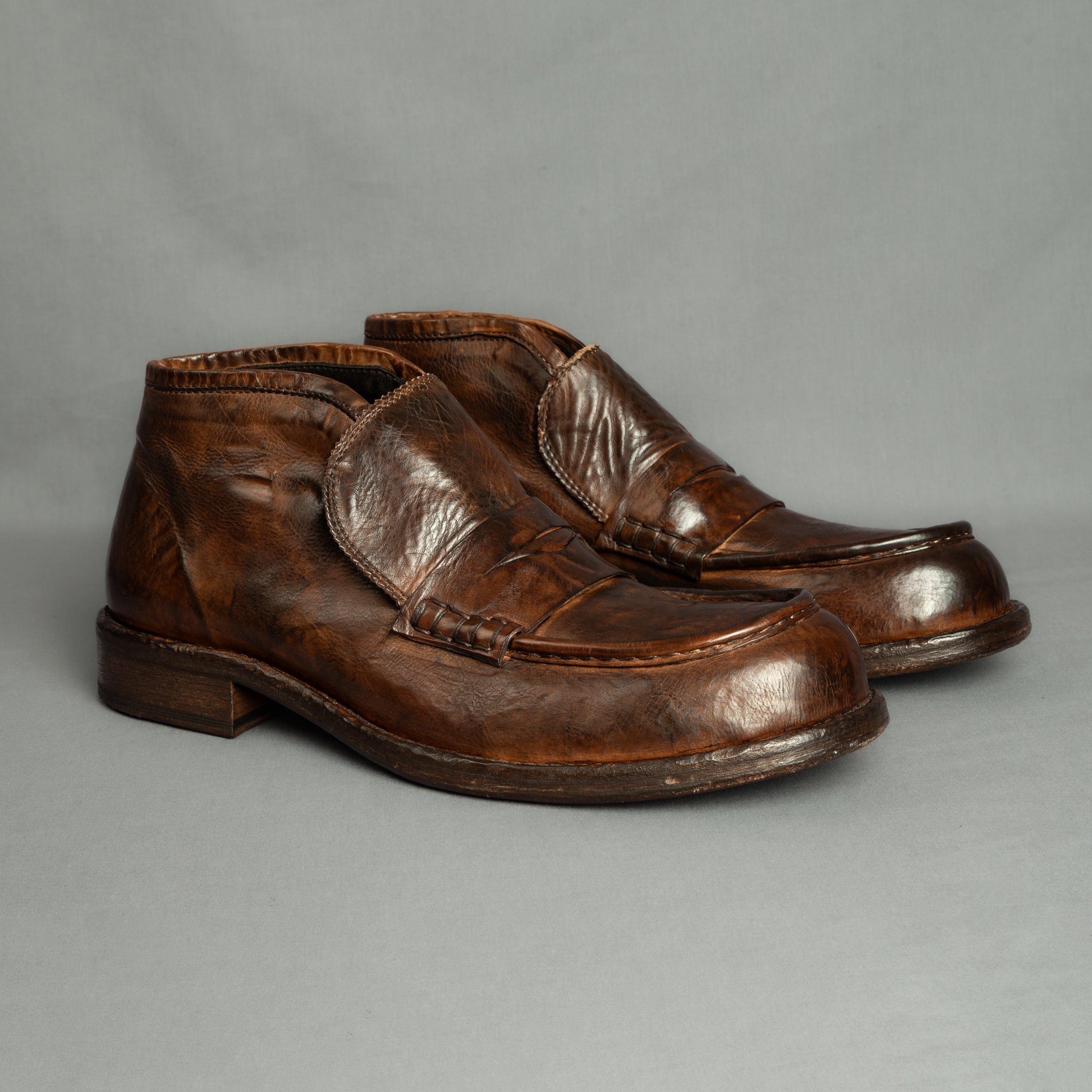 8052 Mid- Brown