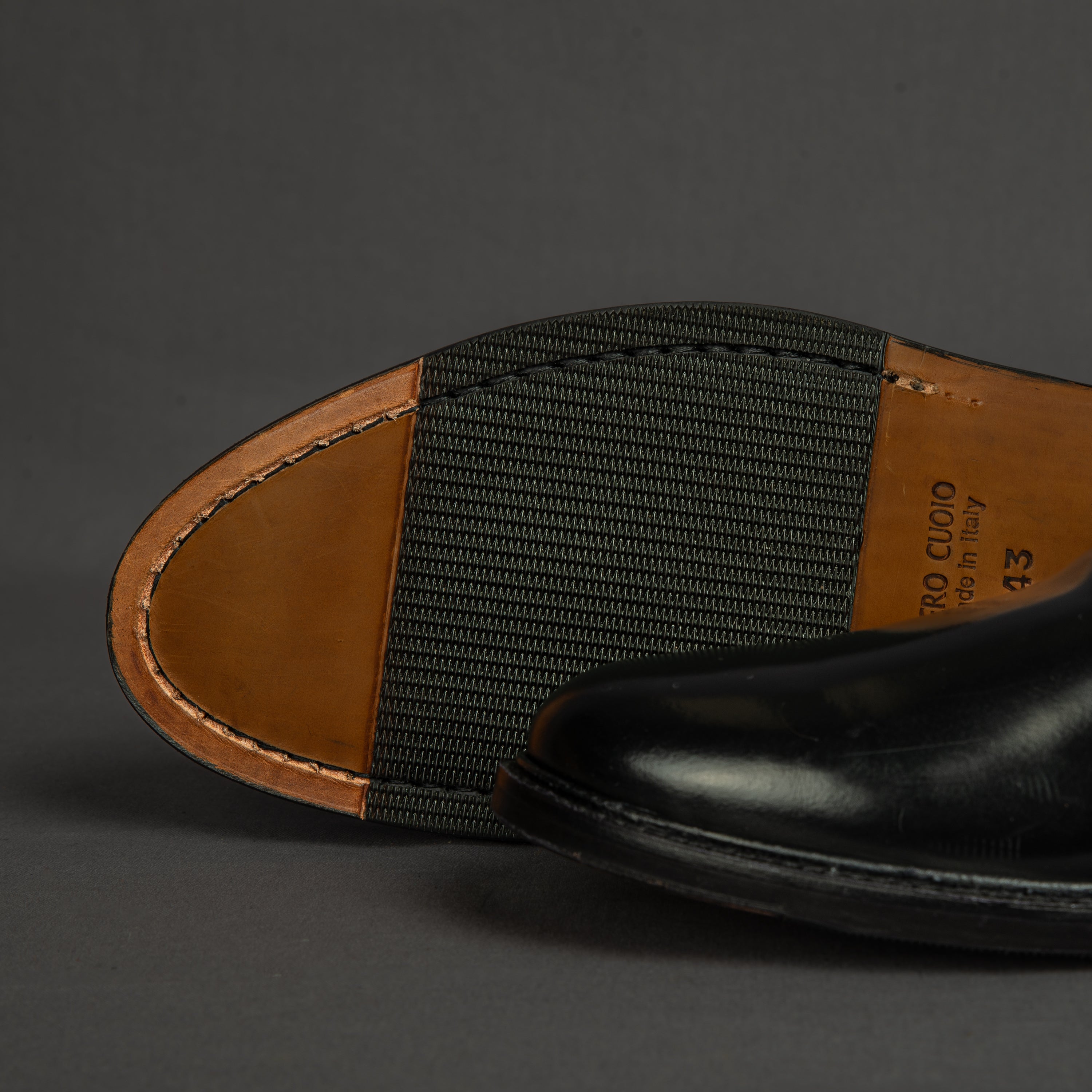 1806N Black
