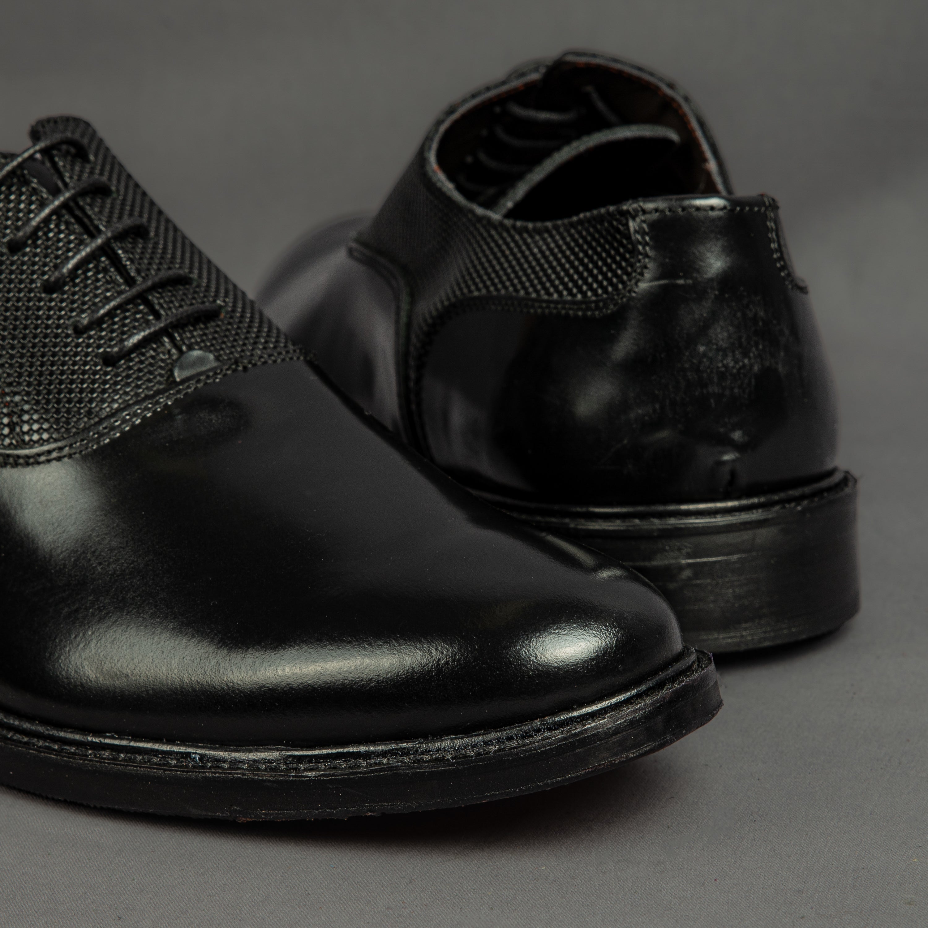 1806 Black - 124 Shoes