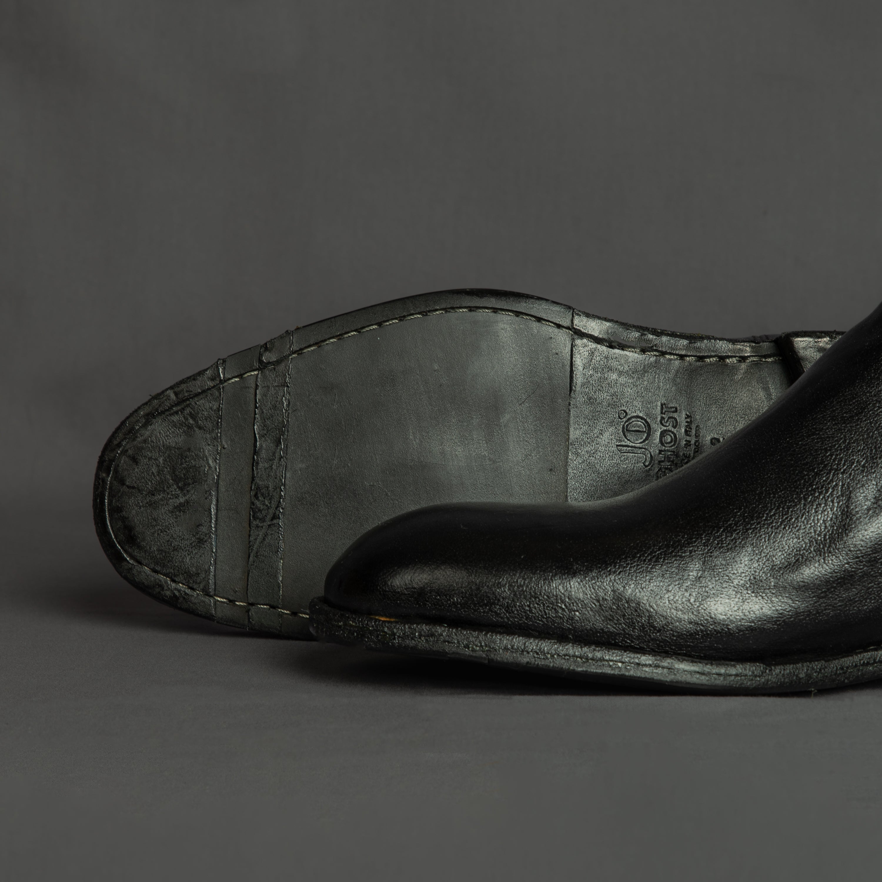 5572 Black