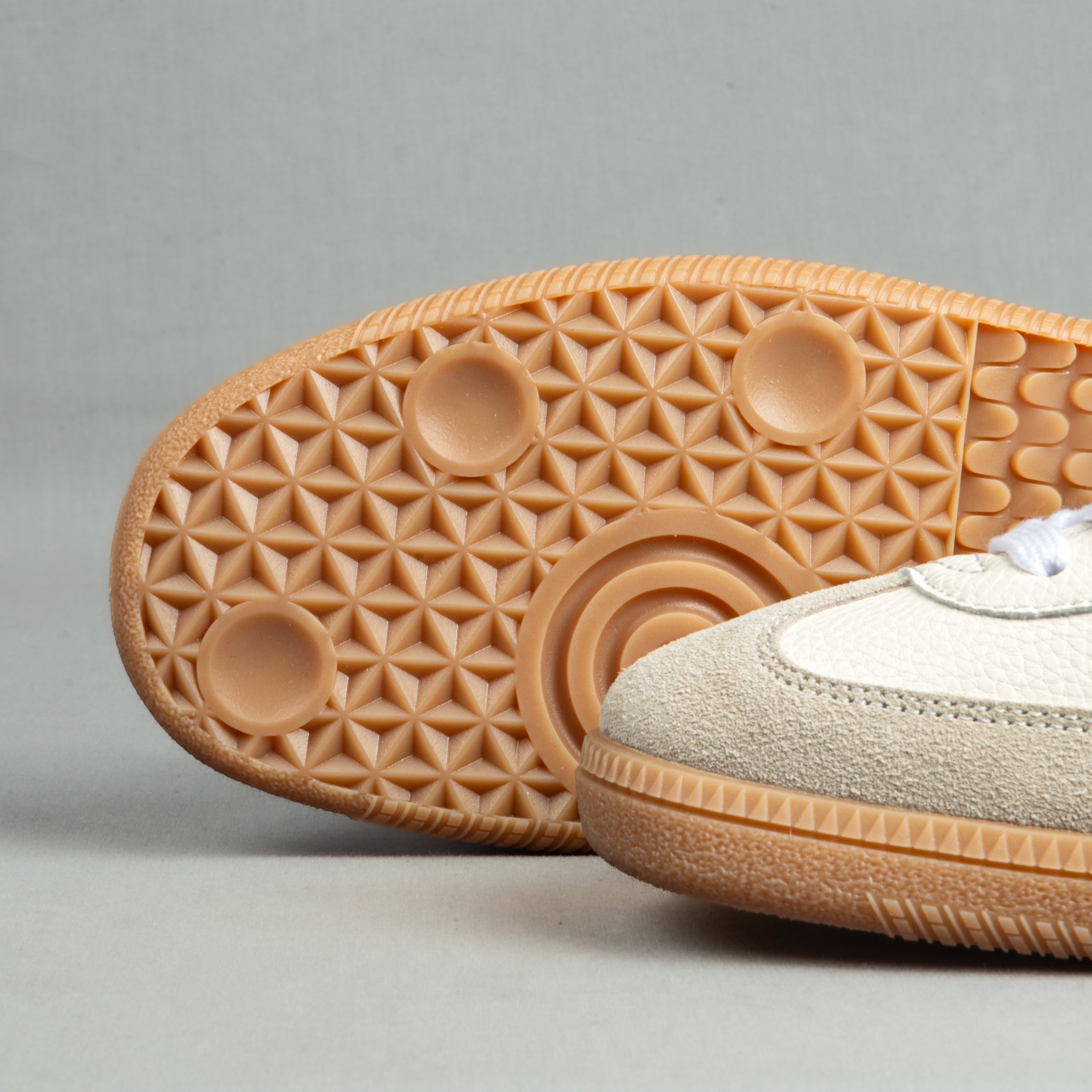 50461 White