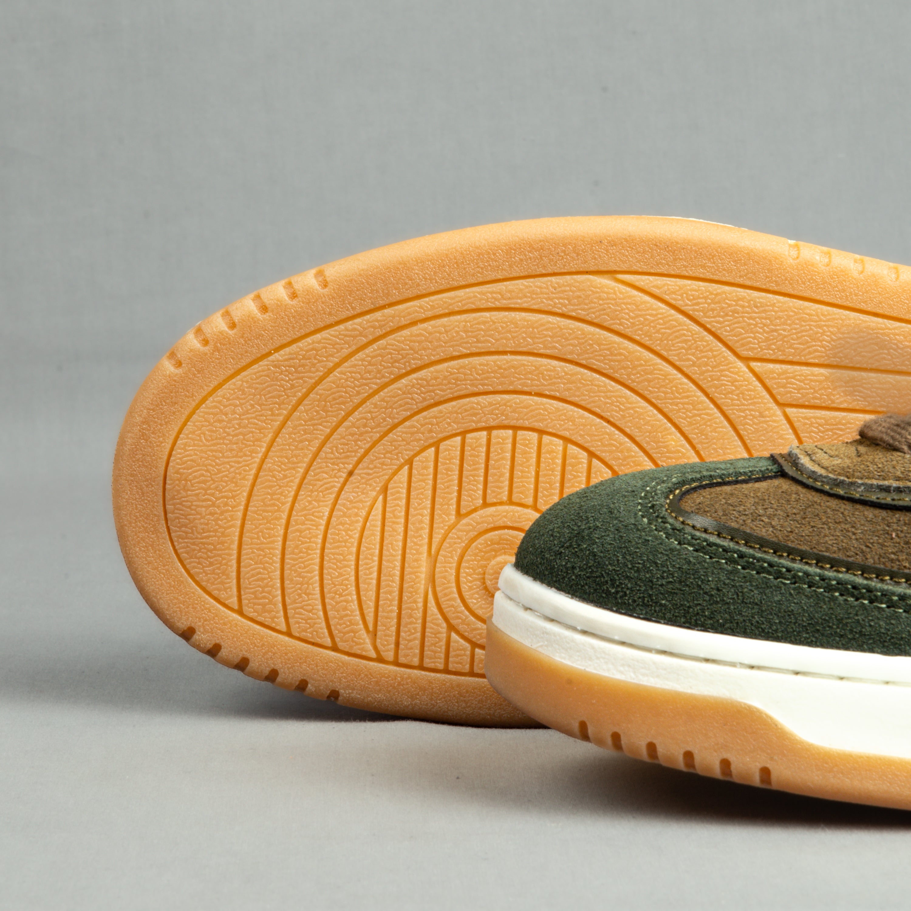 50470 Olive