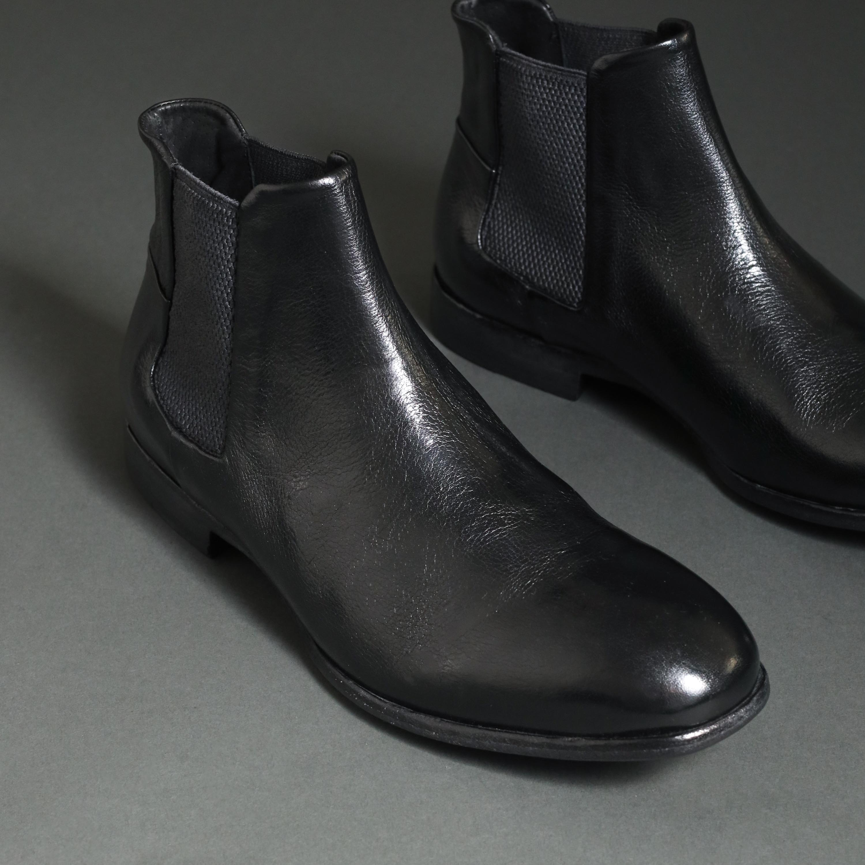 Conflict For Interest Chelsea Boot Conflict For Interest Livorno Black