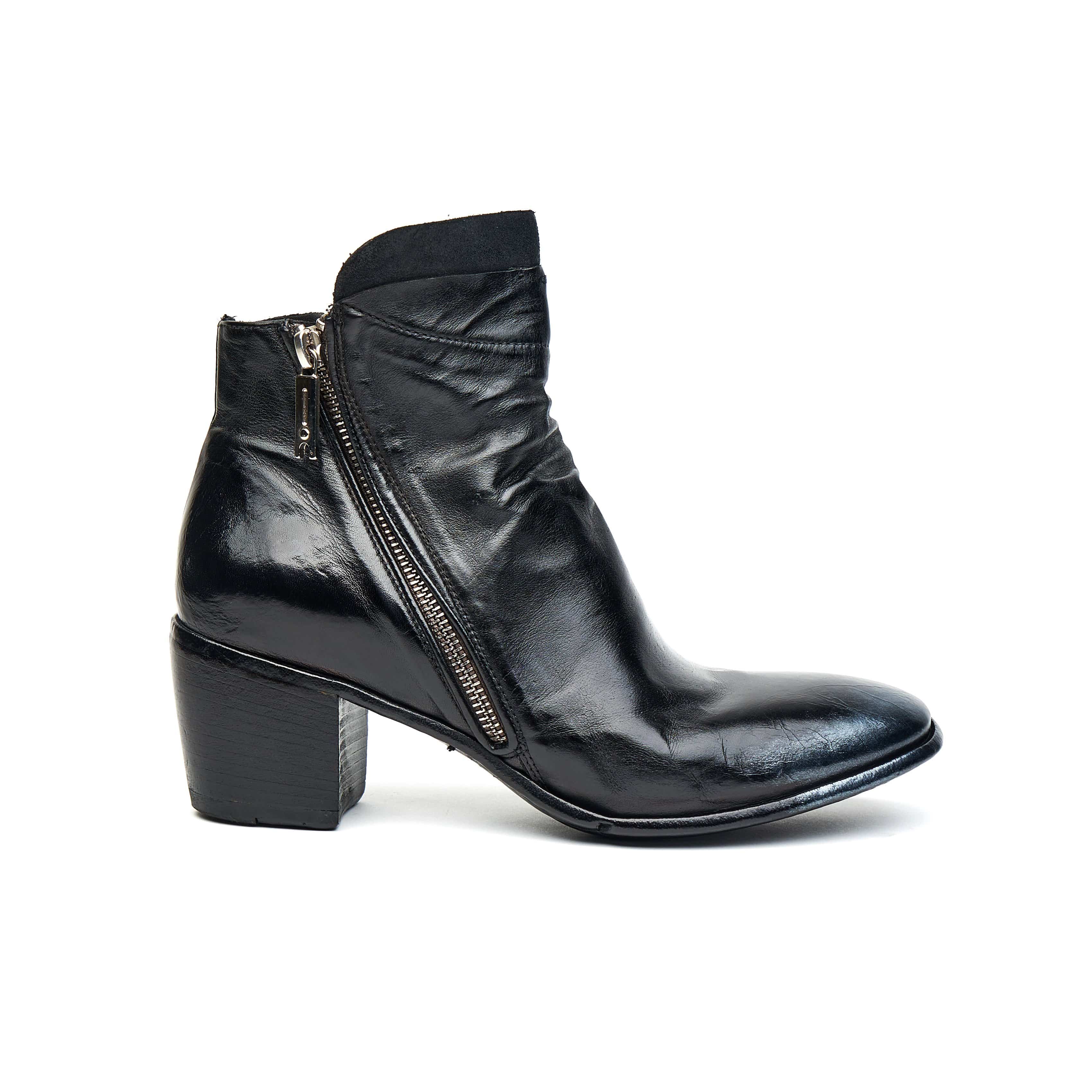Lemargo CC09A Womens Ankle Boot - 124 Shoes